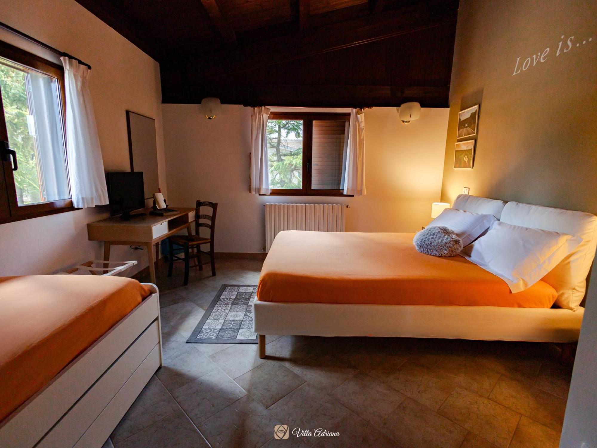 B&B Villa Adriana 安德里亚 外观 照片